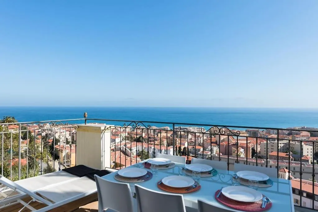 Magnifique Villa D'Epoque Vue Mer, Plage A 12 Min A Pieds Menton