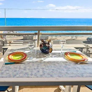 Apartment 'le Berkeley' Vue Mer, Centre, Parking, Menton