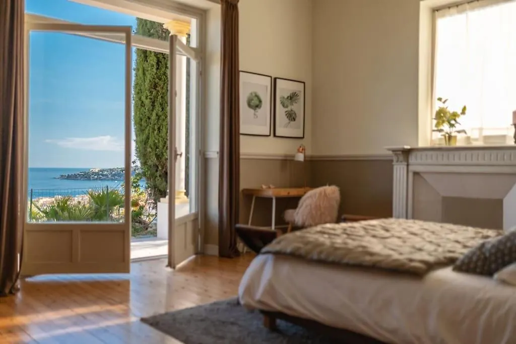 Magnifique Villa D'Epoque Vue Mer, Plage A 12 Min A Pieds Menton