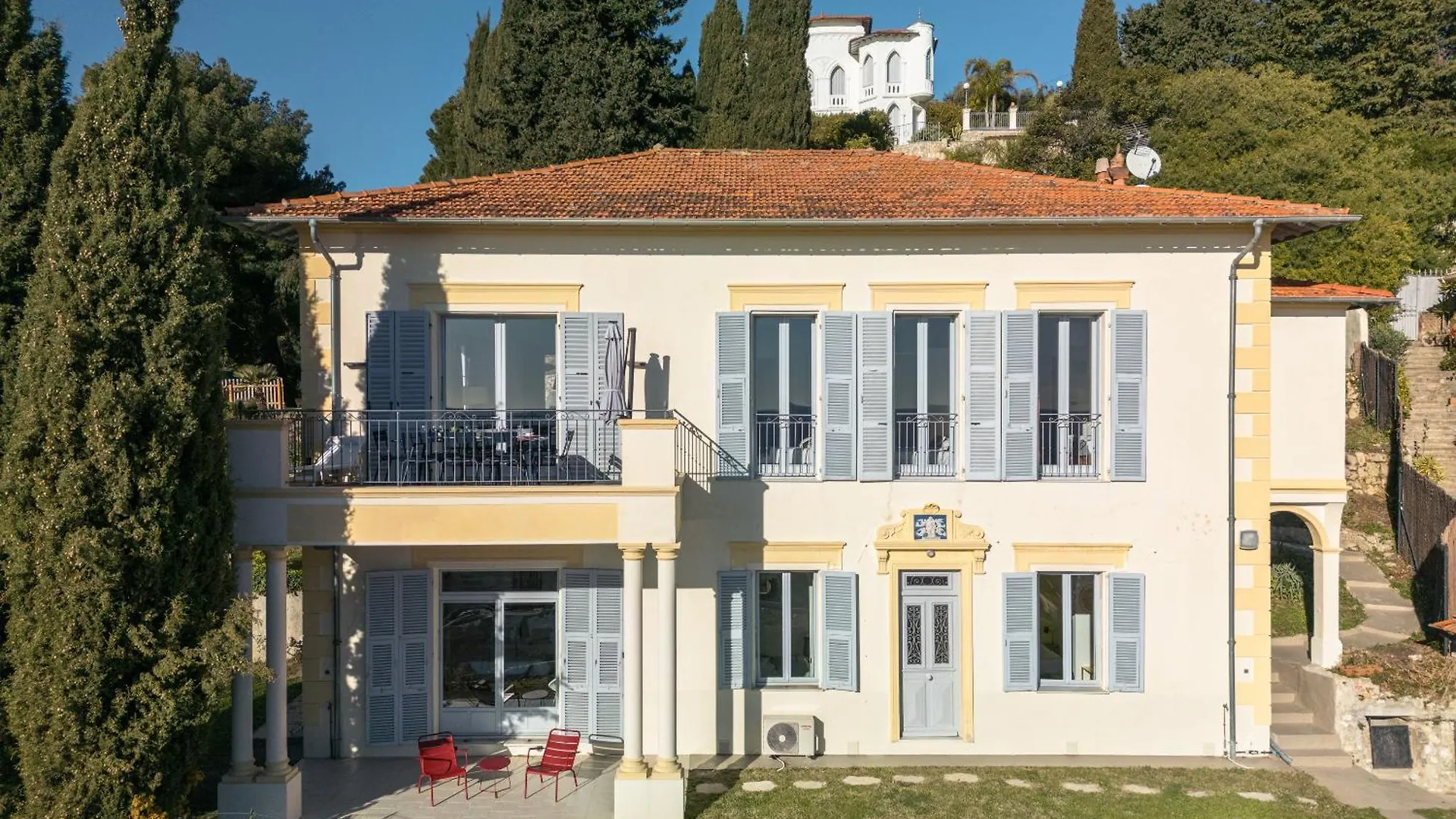 Magnifique Villa D'Epoque Vue Mer, Plage A 12 Min A Pieds Menton