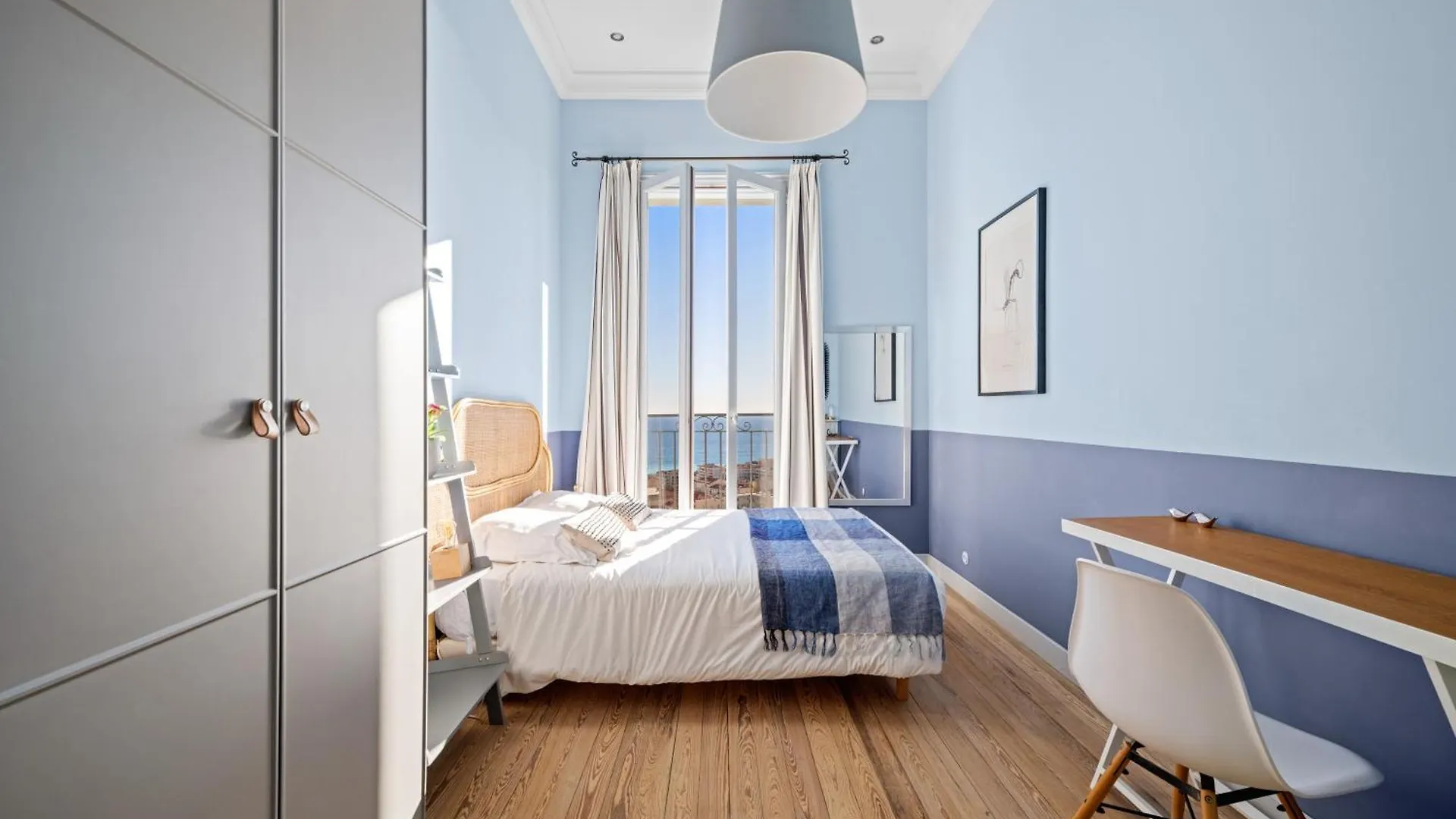Magnifique Villa D'Epoque Vue Mer, Plage A 12 Min A Pieds Menton