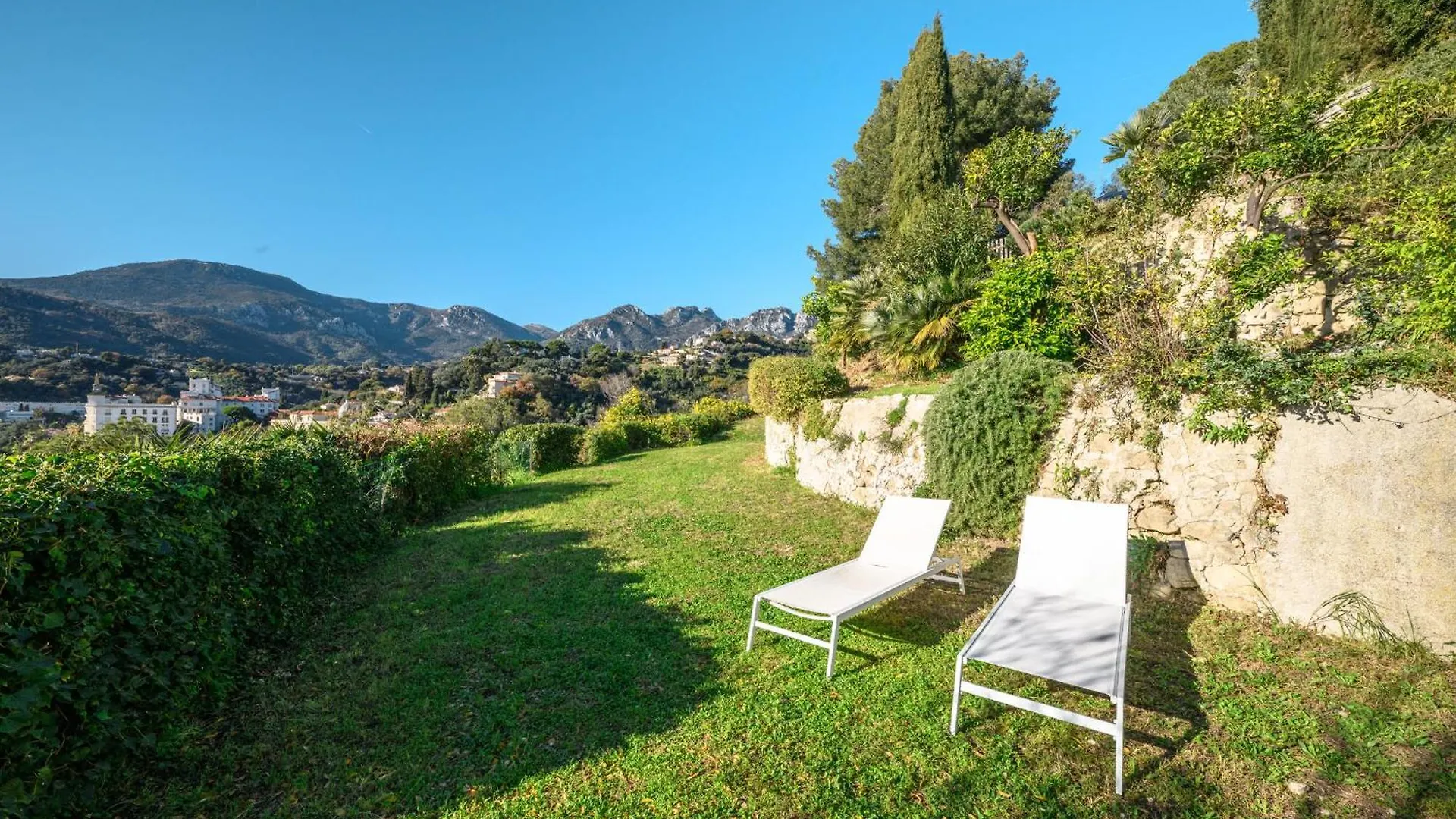 Magnifique Villa D'Epoque Vue Mer, Plage A 12 Min A Pieds Menton