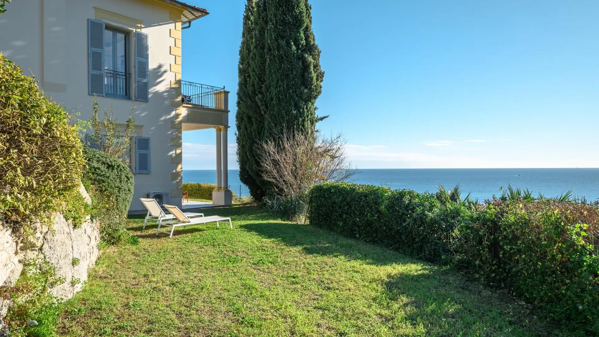 Magnifique Villa D'Epoque Vue Mer, Plage A 12 Min A Pieds Menton